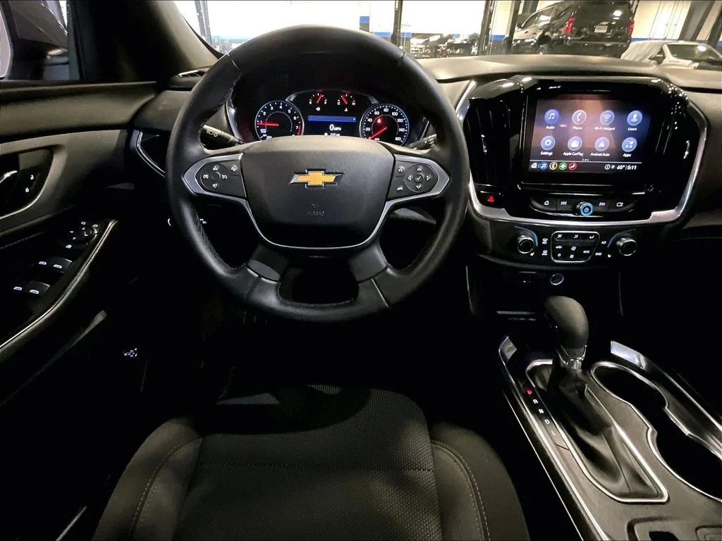 Used 2023 Gray Chevrolet LT image 18
