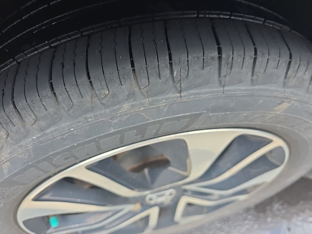 Used 2015  Honda EX image 8