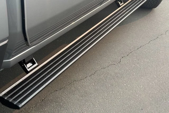 New 2026 Sterling Metallic GMC AT4 image 8