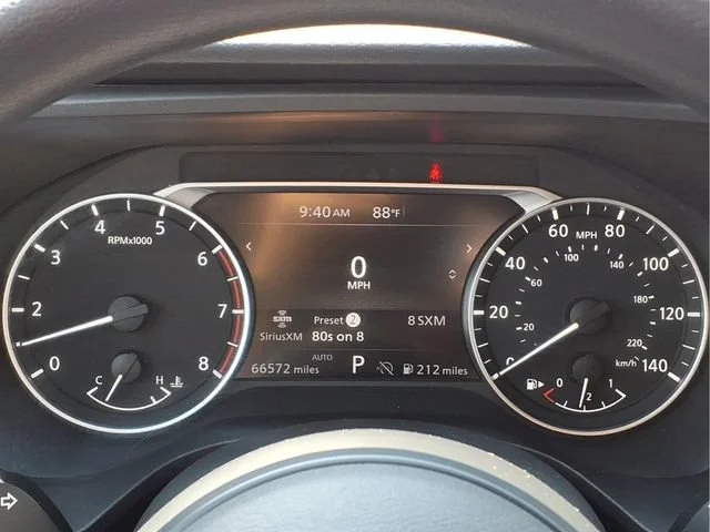 Used 2024  Nissan SV image 11
