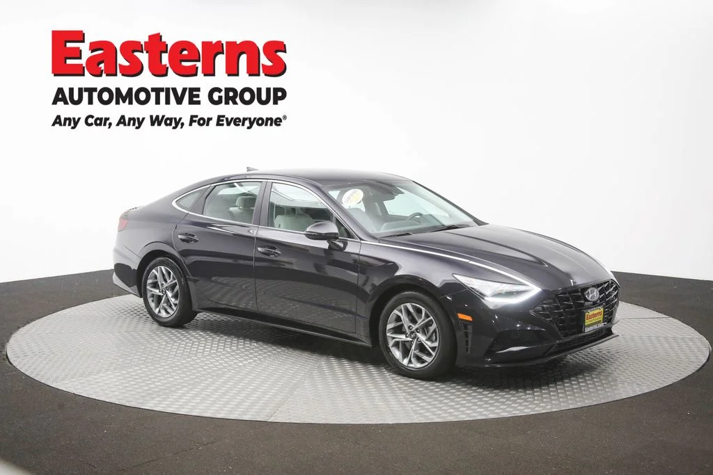 Used 2023 Blue Hyundai SEL image 48