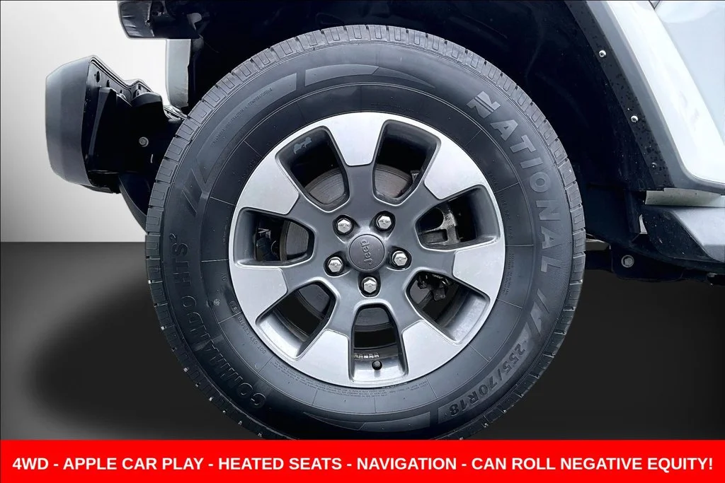 Used 2022 White Jeep Unlimited Sahara image 32