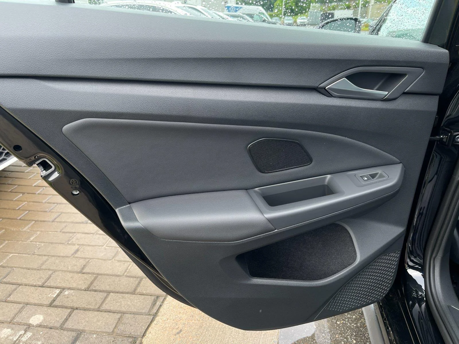 New 2026  Volkswagen Autobahn image 32