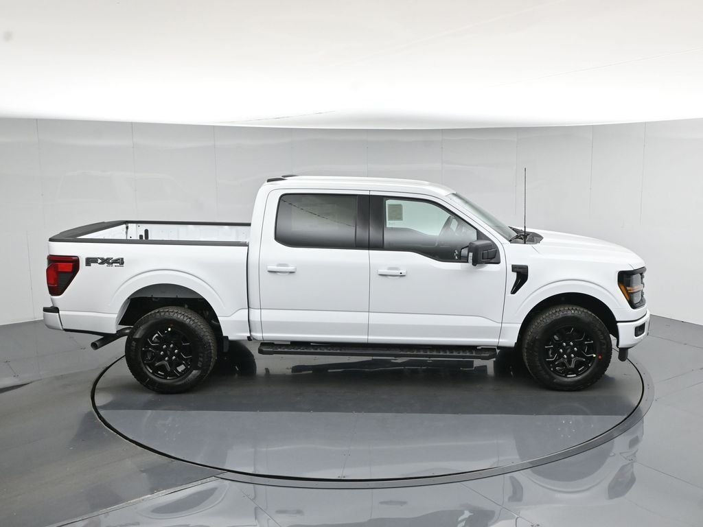 New 2026 Oxford White Ford XLT image 41