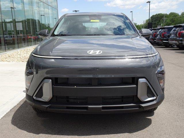 2025 Hyundai Kona SE - Photo 7