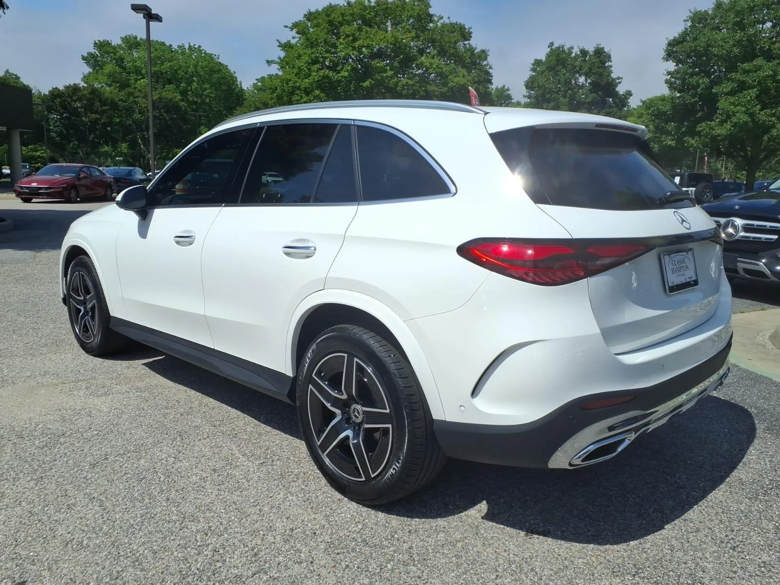 Certified Used 2025 Polar White Mercedes-Benz GLC 300 image 8