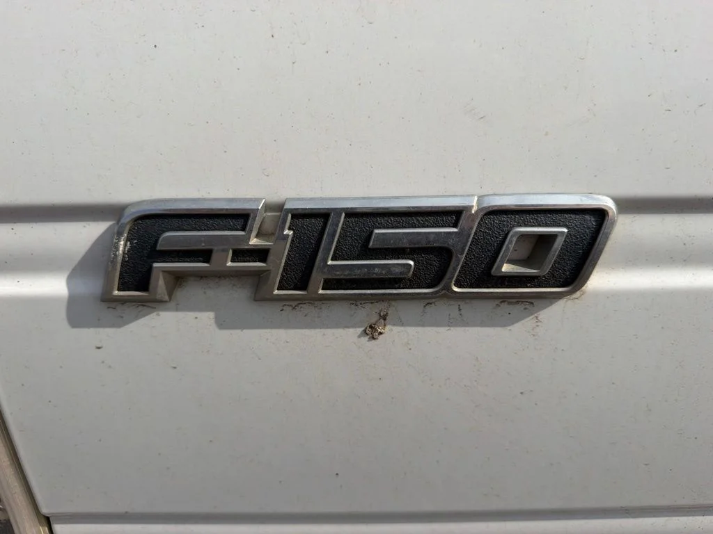 Used 2013 White Ford XL image 10