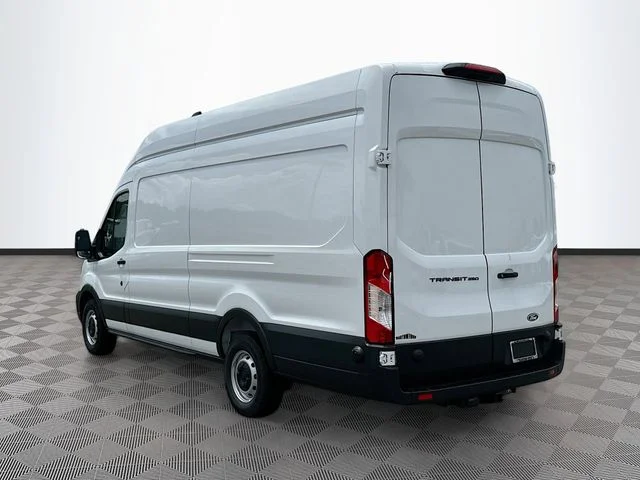 New 2026 Oxford White Ford Base image 4