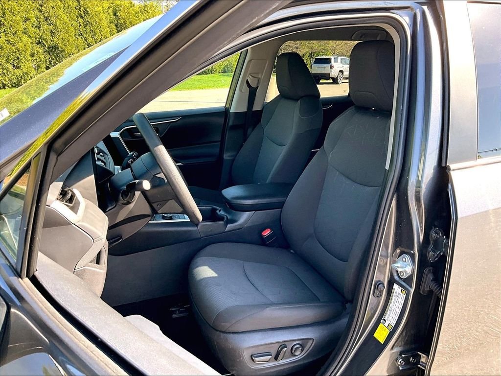 Used 2025 Gray Toyota XLE image 10