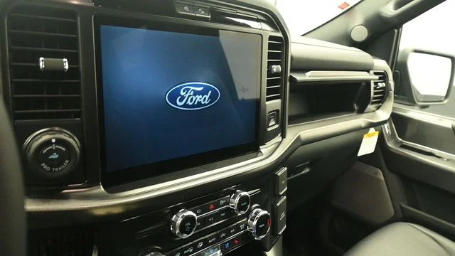 New 2026 Carbonized Gray Metallic Ford Lariat® image 16