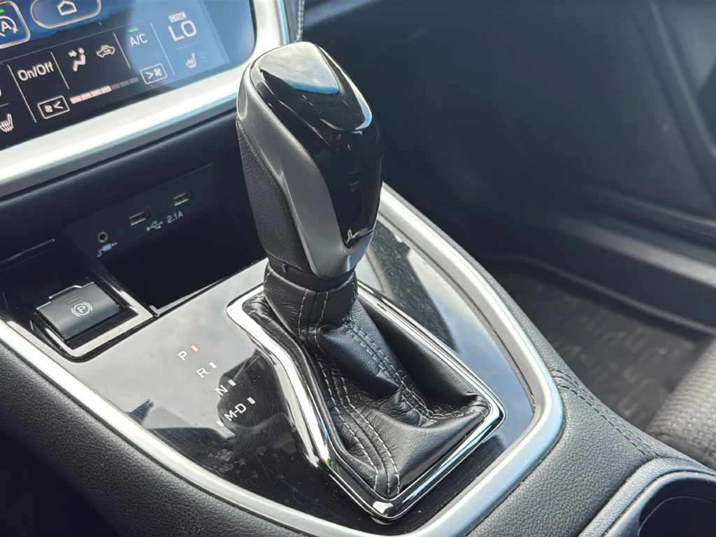 Used 2020 Gray Subaru Premium image 44