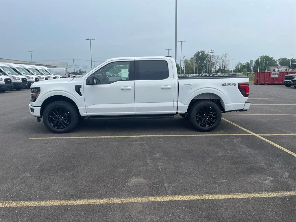Used 2026 White Ford XLT image 8