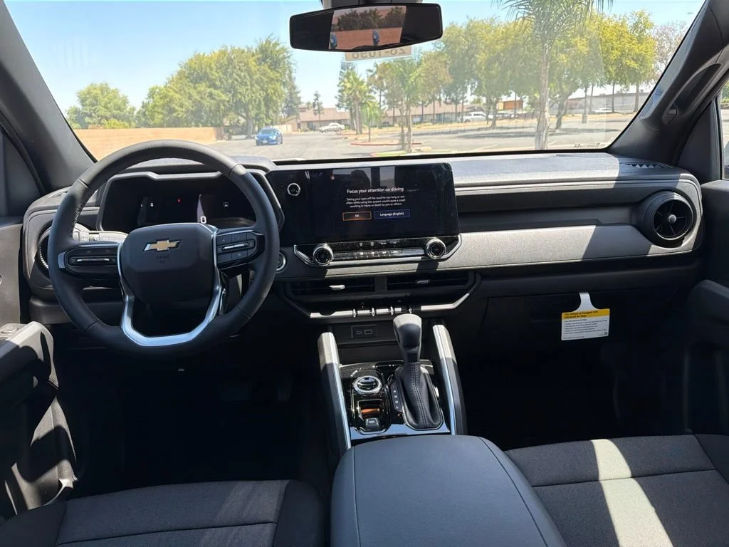 2026 Chevrolet Colorado Work Truck - Photo 10