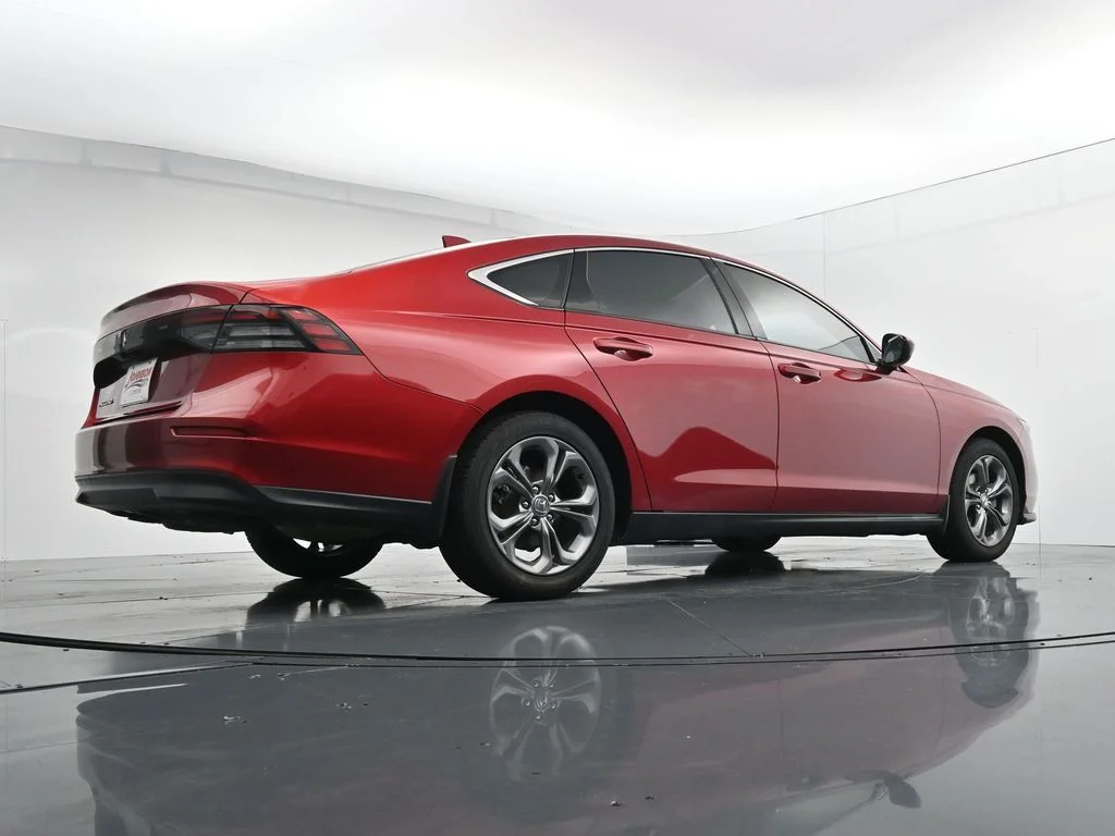 Used 2024  Honda EX image 36