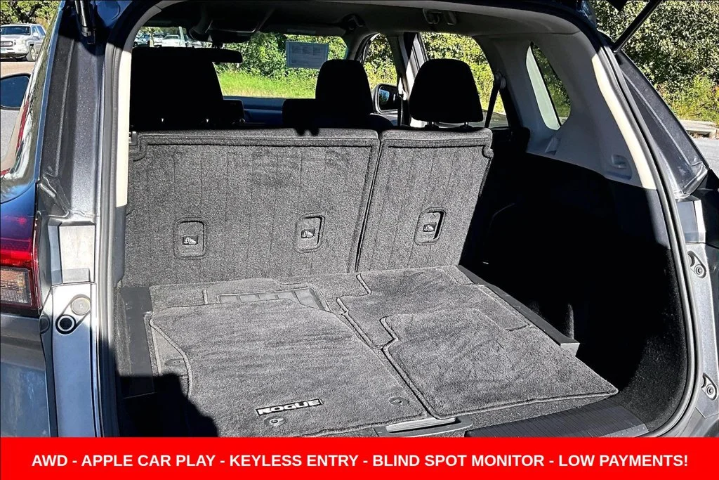 Used 2023 Gray Nissan S image 21
