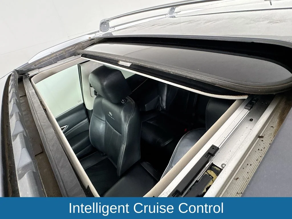 Used 2014 Gray INFINITI  image 28