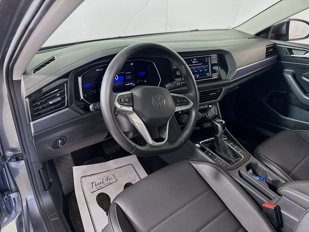 Used 2023 Platinum Gray Metallic Volkswagen SE image 14