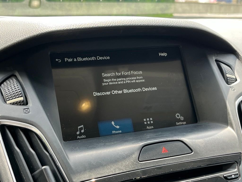 Used 2017 Black Ford SEL image 36