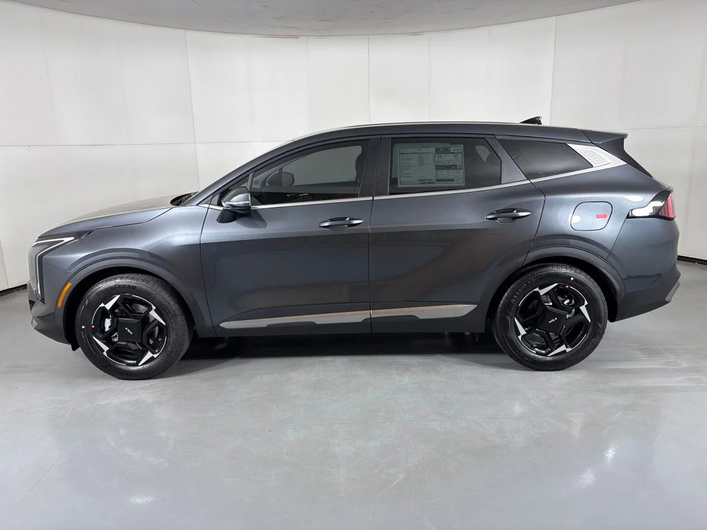 New 2026 Gravity Gray Kia EX image 5