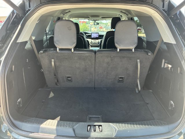 Used 2023 Green Ford XLT image 18