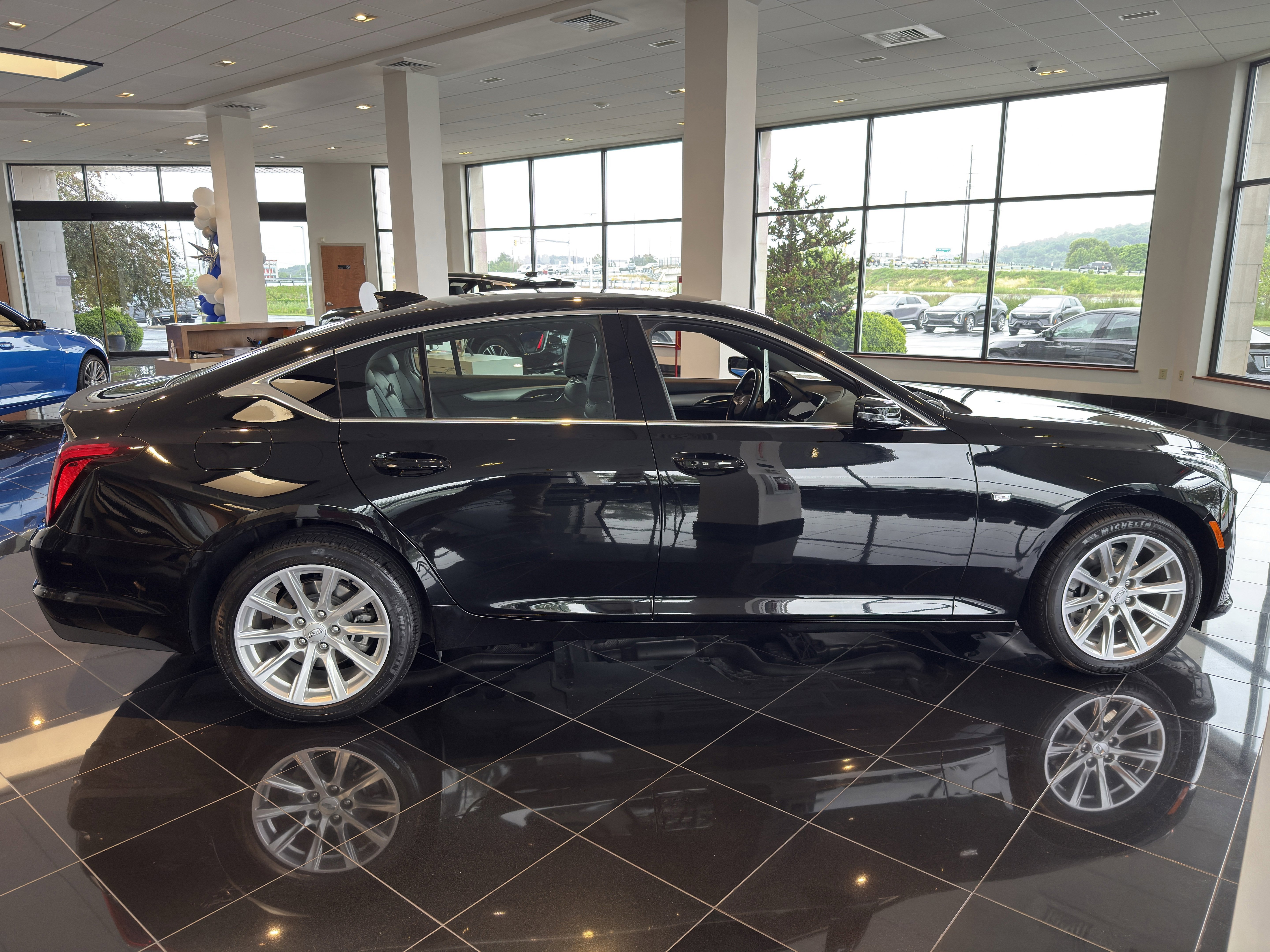 2023 Cadillac CT5 Luxury - Photo 7