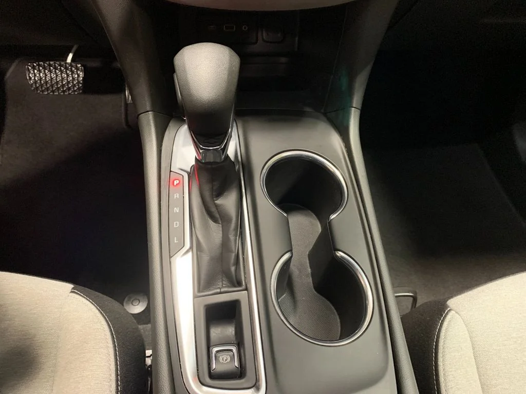 Used 2022 Silver Chevrolet LS image 26