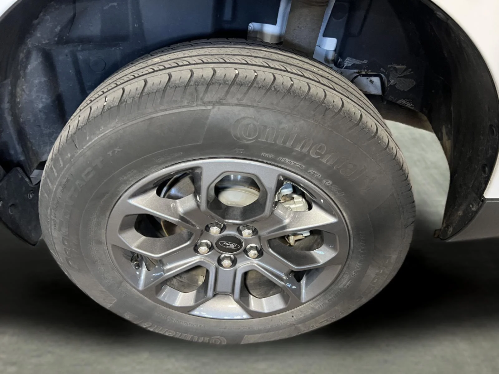 Used 2023 Oxford White Ford XLT image 31