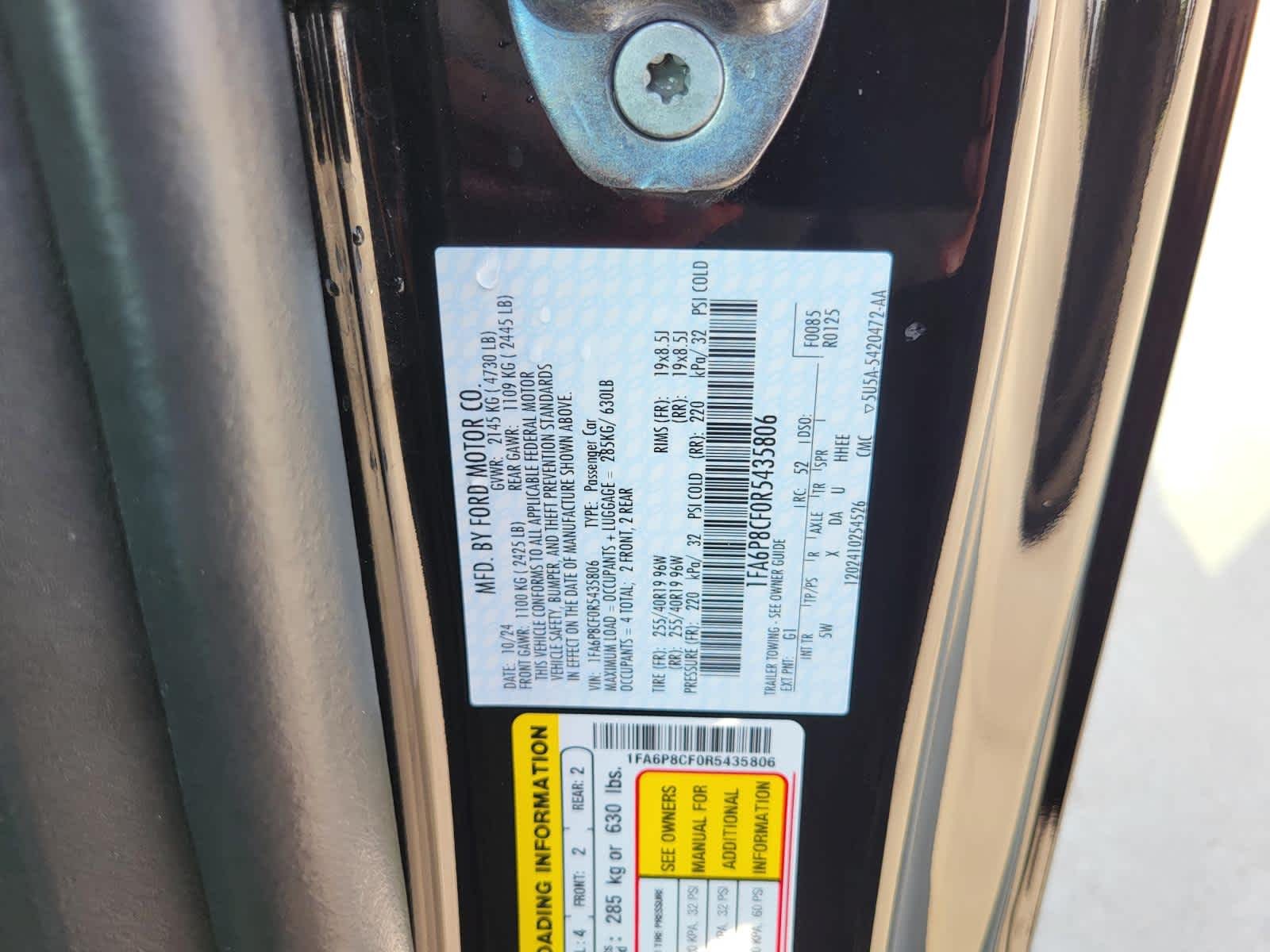 Used 2024 Shadow Black Ford GT Premium image 28
