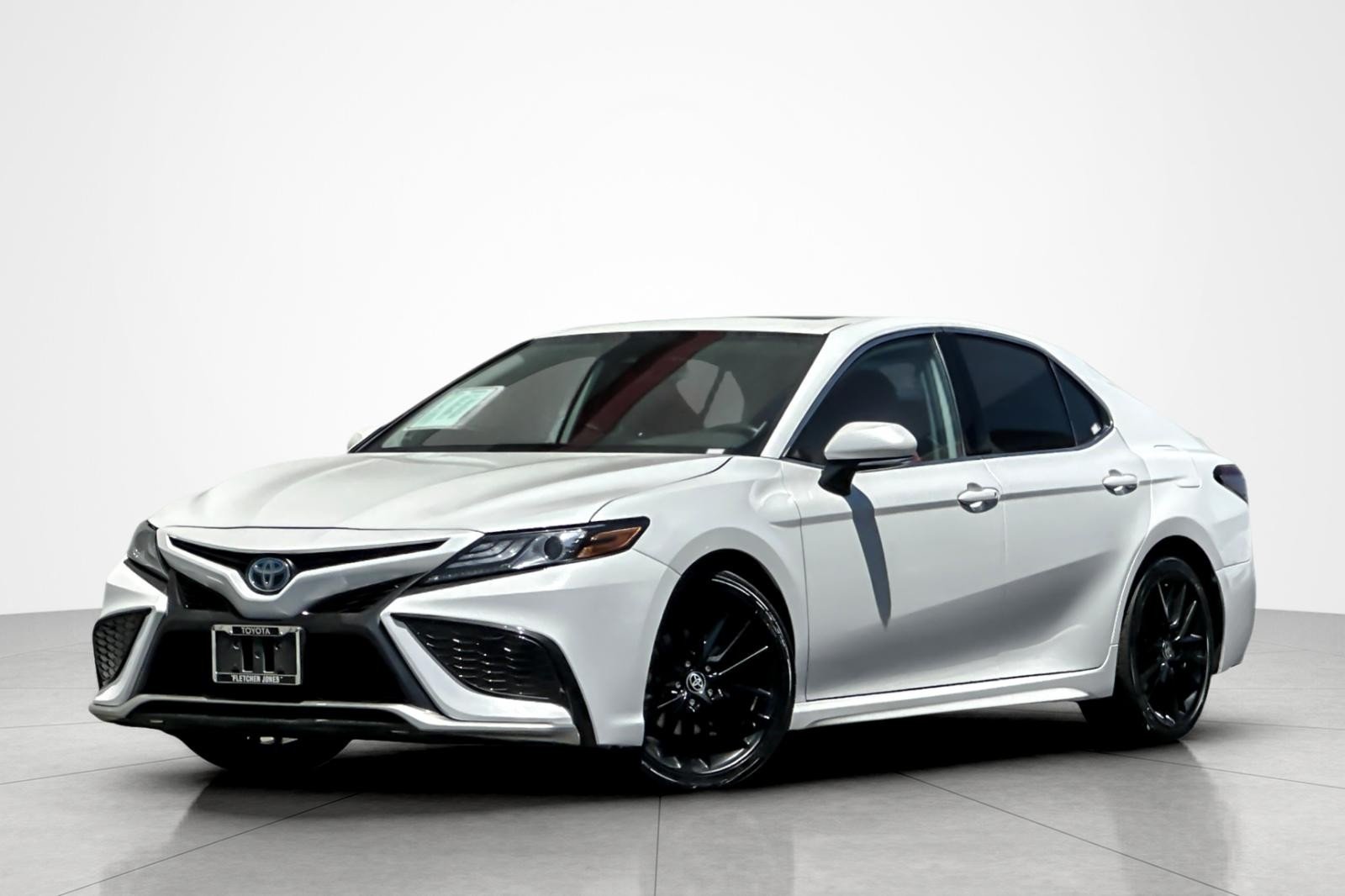 Certified Used 2023 Wind Chill Pearl Toyota Hybrid XSE image 1