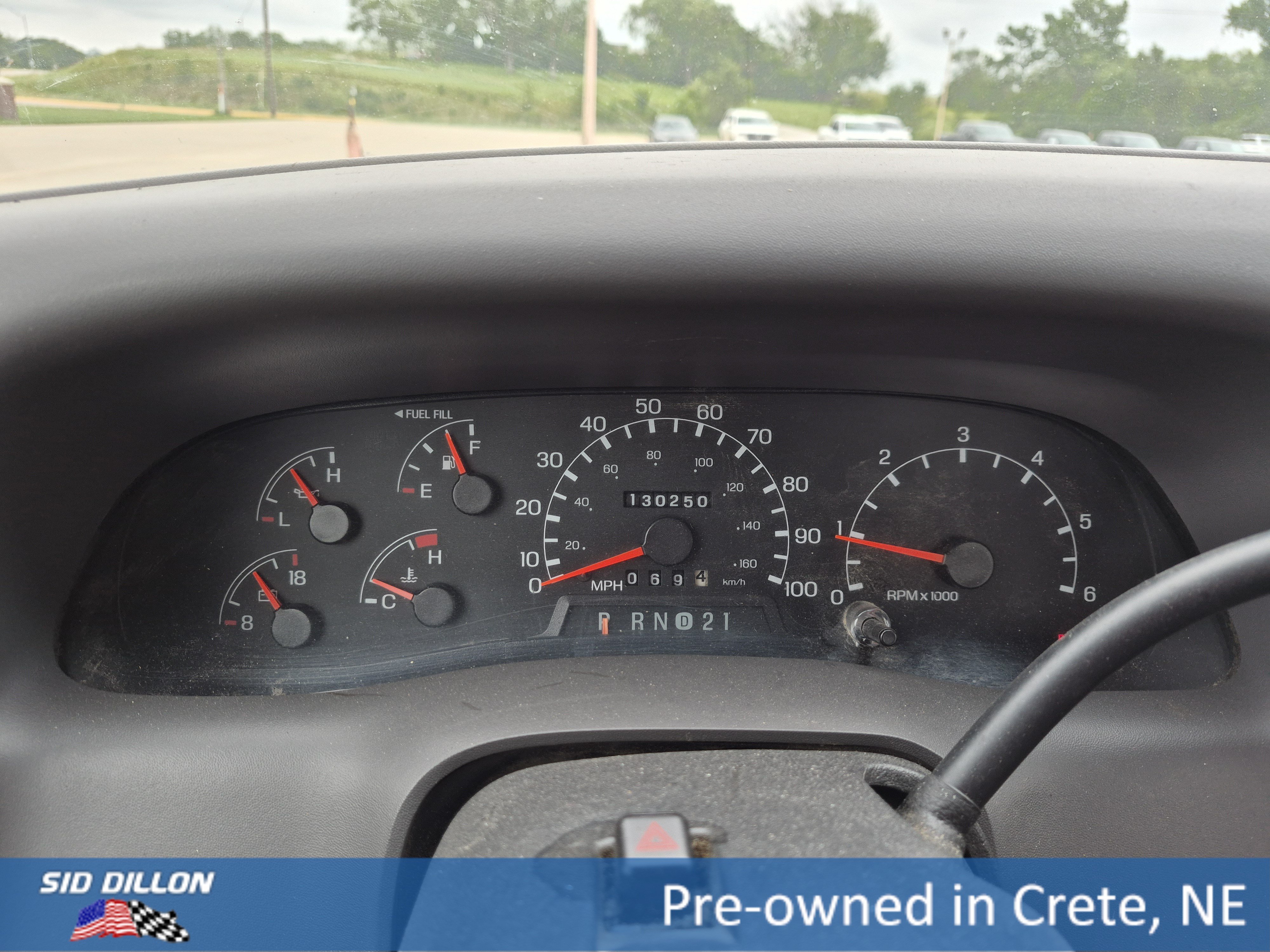Used 1999 Off White Ford XL image 12