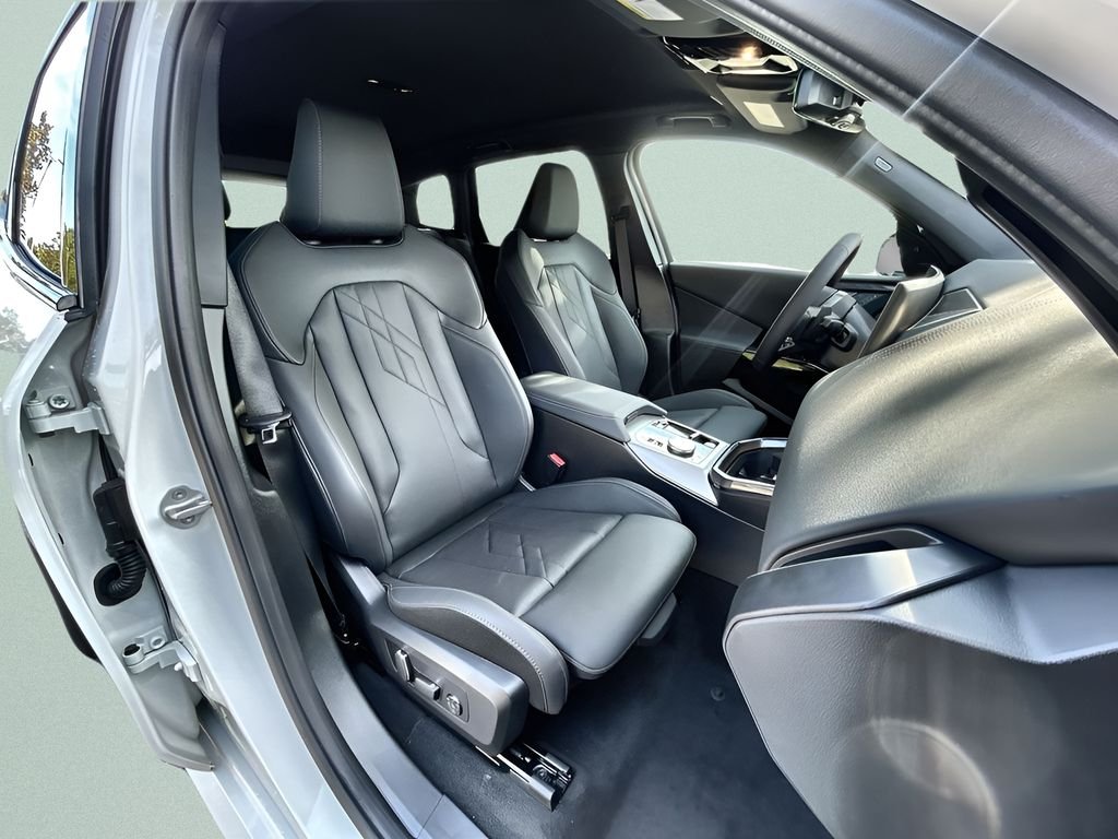 2026 BMW X3 30 - Photo 28