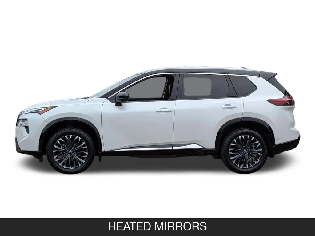Used 2024 White Nissan Platinum image 5