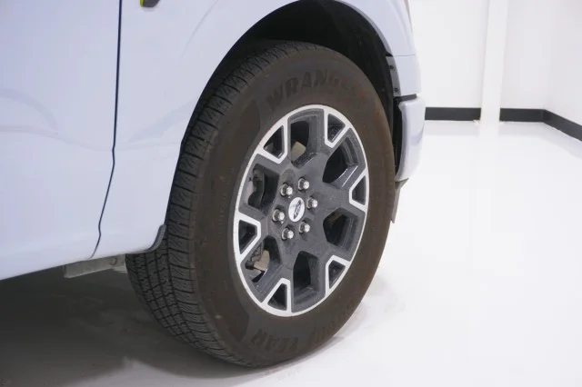 Used 2025 SPACE SILVER METALLIC Ford STX image 5