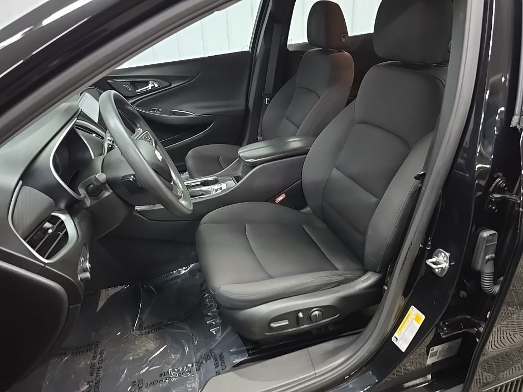 Used 2023 Black Chevrolet LT image 29