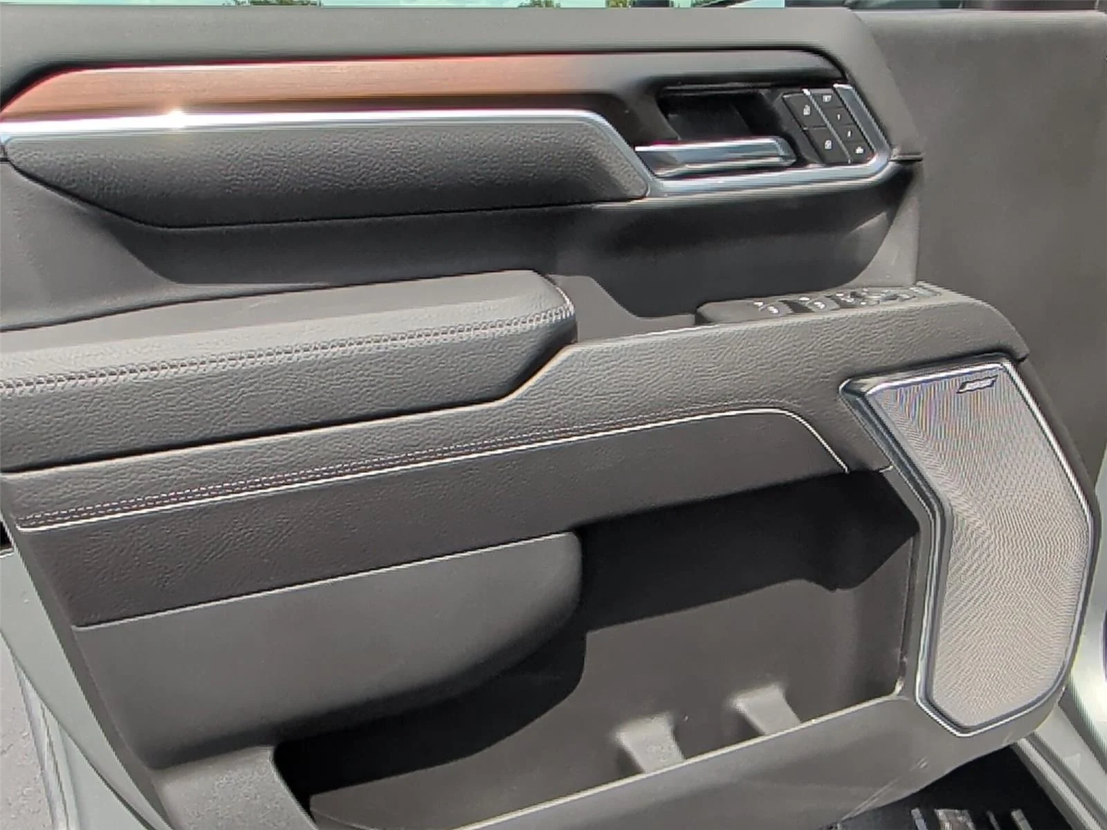 New 2026 Sterling Metallic GMC Denali image 14