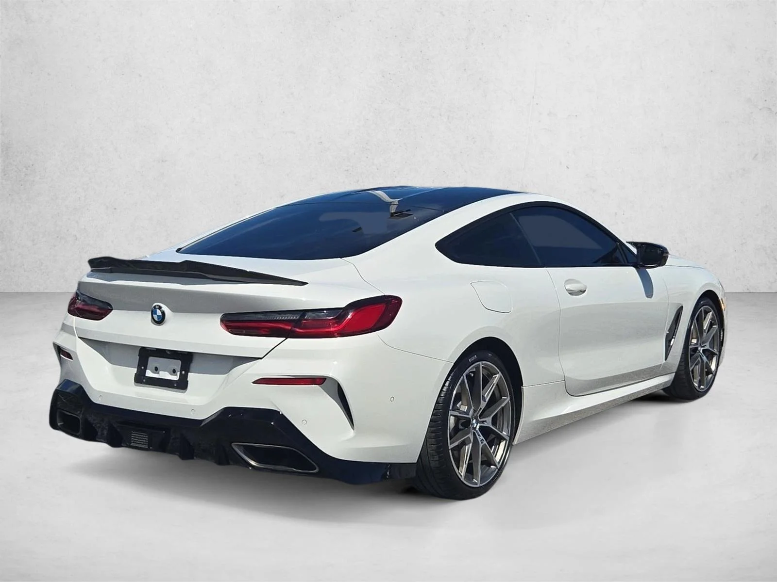 Used 2019 Alpine White BMW M850i xDrive image 5