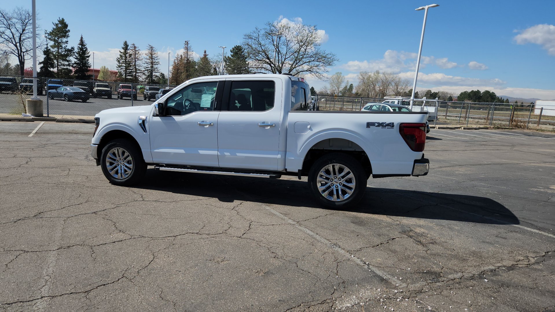 New 2026 Oxford White Ford XLT image 8