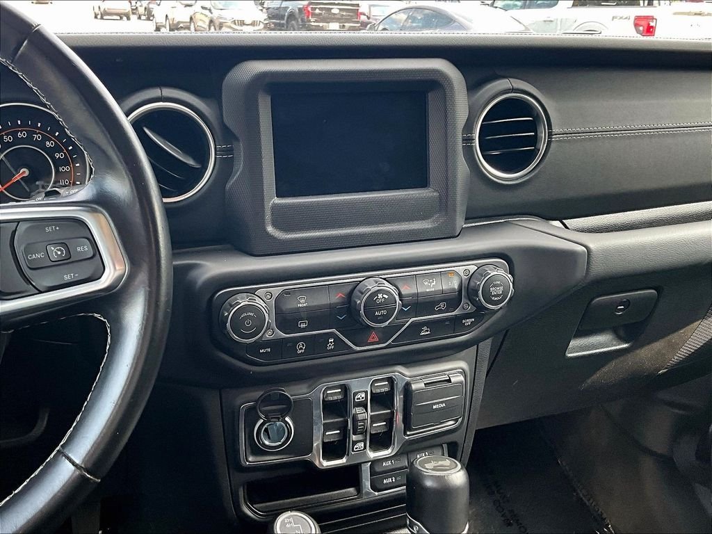 Used 2021 Sting-Gray Clearcoat Jeep Unlimited Sahara image 16