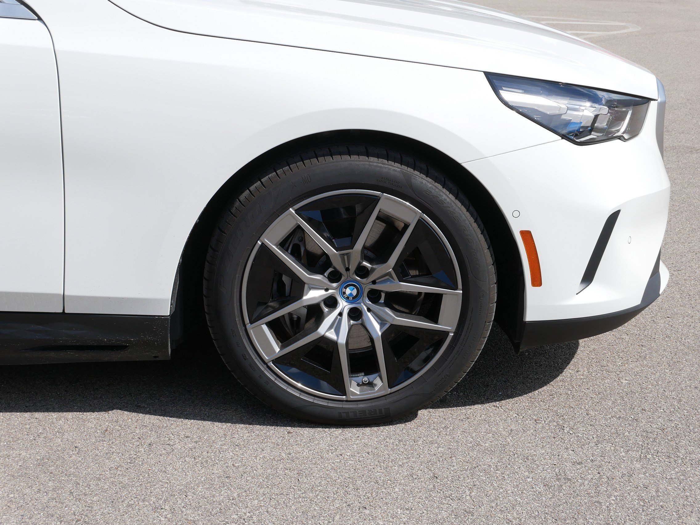 2024 BMW i5 40 - Photo 31