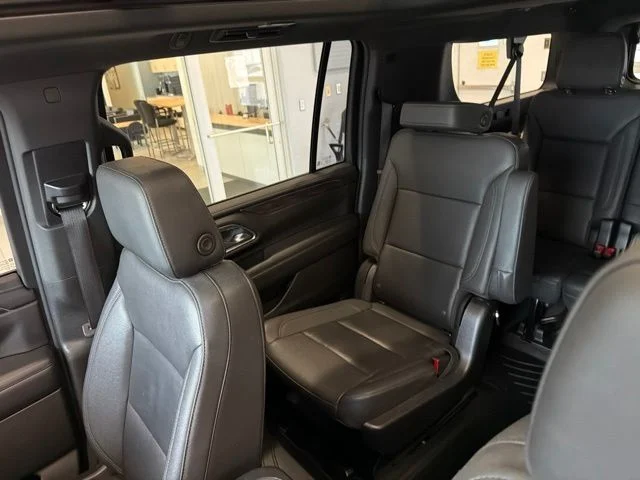 2023 Chevrolet Suburban Z71 - Photo 20