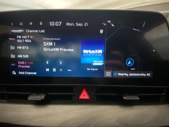 Used 2023 White Kia X-Line image 16