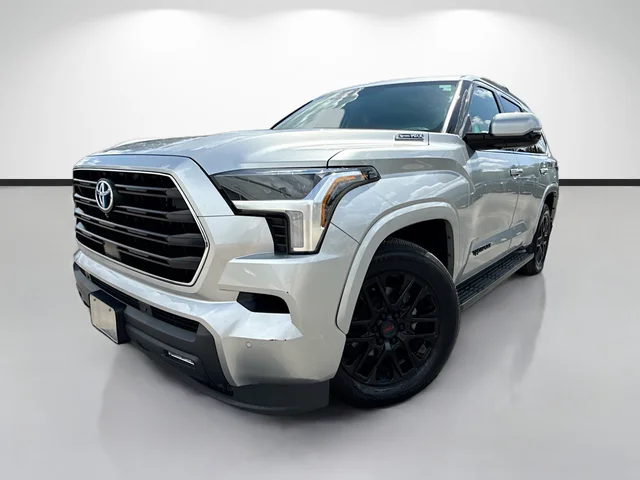 2023 Toyota Sequoia SR5