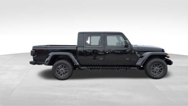 Used 2024 Black Jeep Sport image 10