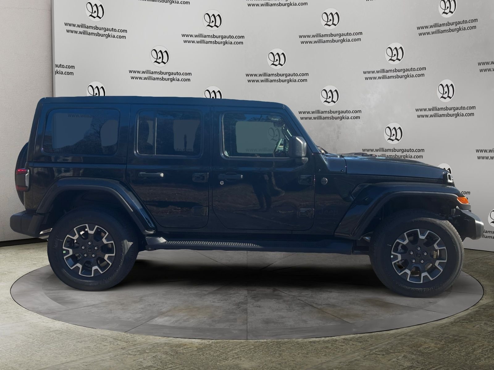 2026 Jeep Wrangler 4-Door Sahara - Photo 6