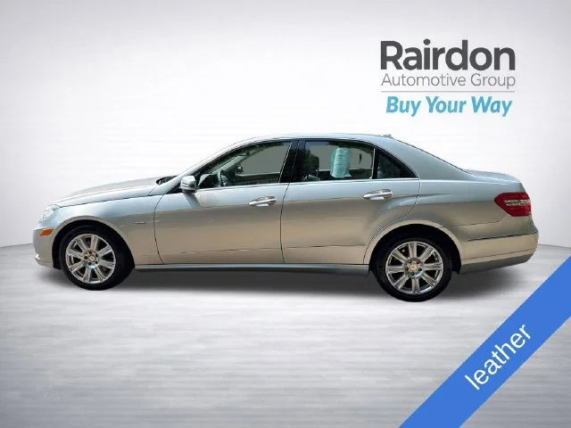 Used 2012 Quartz Blue Metallic Mercedes-Benz E 350 image 4