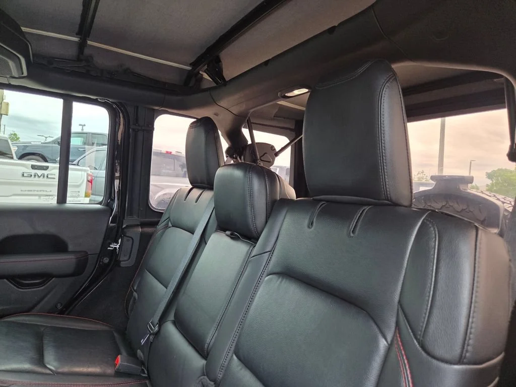 Used 2021 Black Clearcoat Jeep Unlimited Rubicon image 22