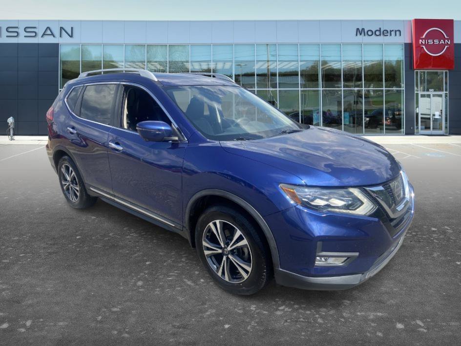 Used 2017 Caspian Blue Nissan SL image 3