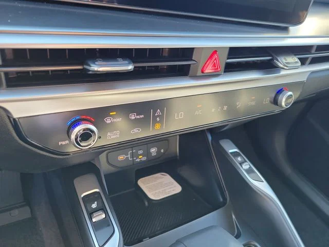 New 2026 Ivory Silver Kia S image 17