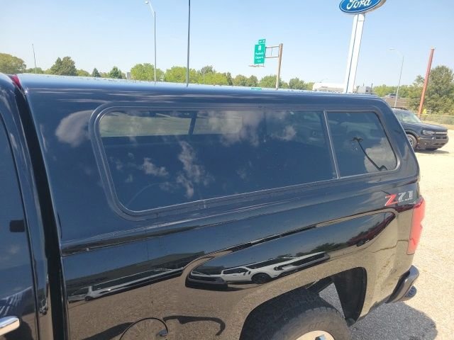 Used 2018 Black Chevrolet LTZ image 6