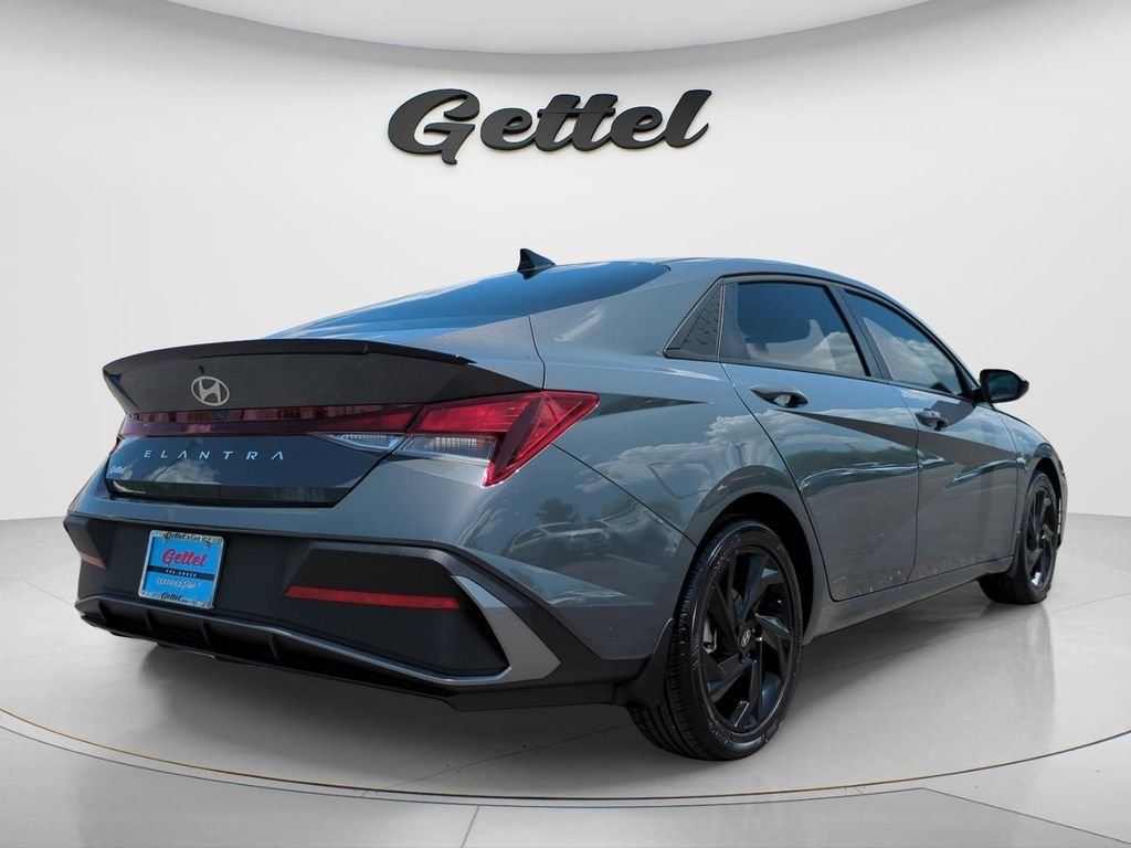 Certified Used 2026 Gray Hyundai SEL Sport image 5